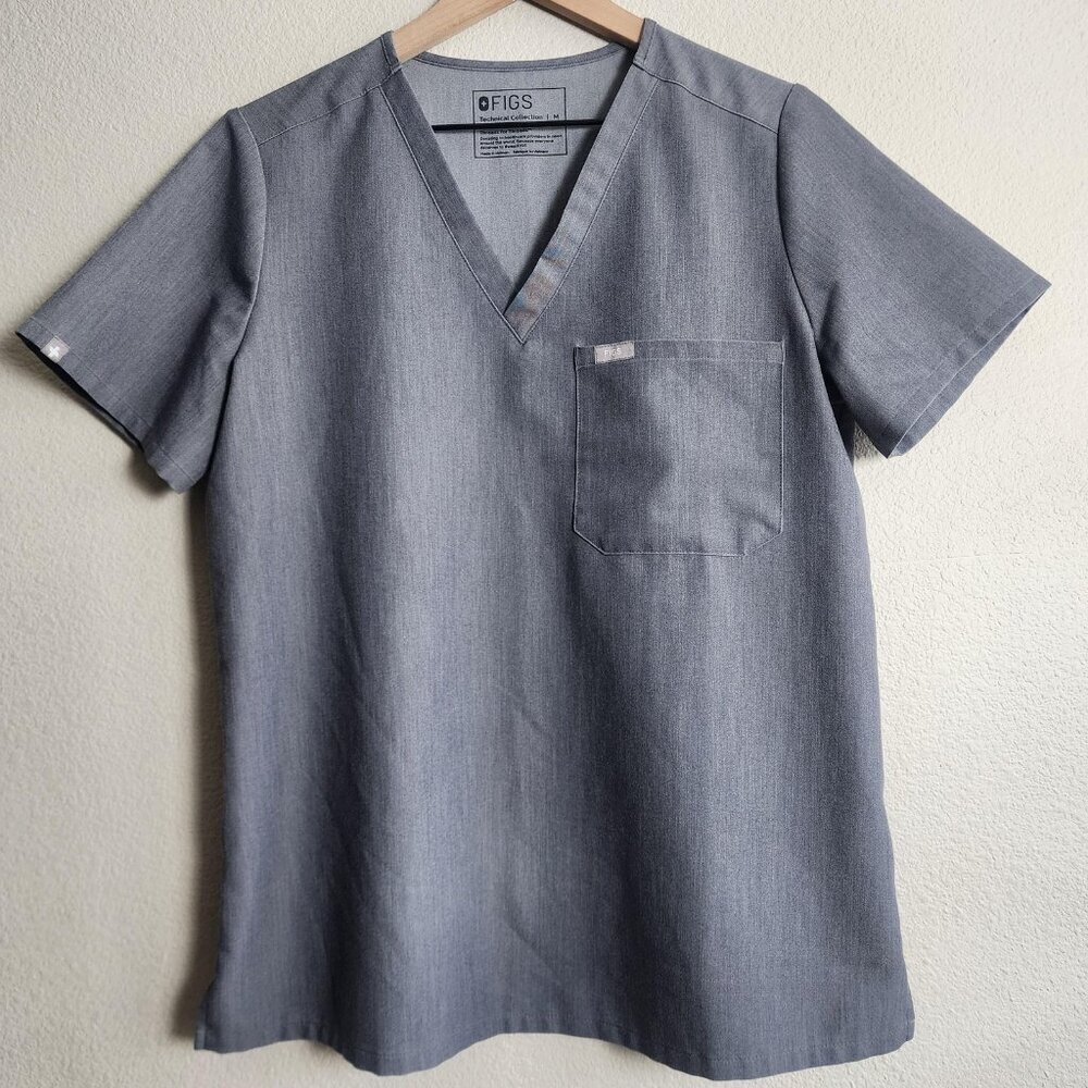 Figs Scrub Top Womens Medium Gray Catarina Technical V Neck Pocket Shirt